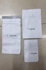 CHILDPROOF POUCH 12.7x15.5+2.5 cm - Image 1