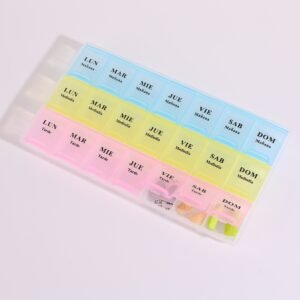 Pill Organizer Weekly 3 Times A Day (Esp) - Image 2